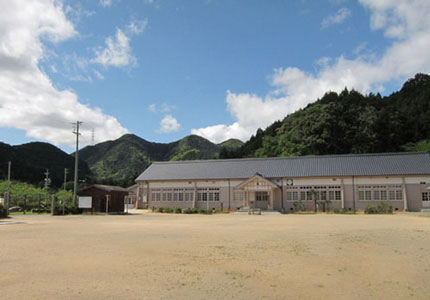 鈴鹿峠自然の家