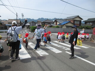 R７遠足１