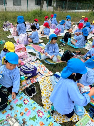 秋の遠足(３.５歳児㉘)