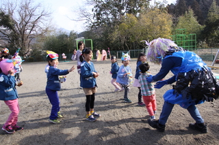 保育園に鬼が来た！