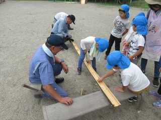 竹のふち取りに挑戦！