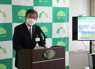 記者会見の様子（5月26日）