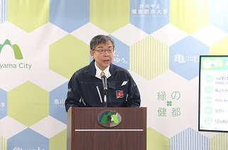 記者会見の様子（11月26日）